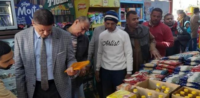 أسيوط : تجهيز وافتتاح 80 معرضا ومنفذا لبيع السلع الغذائية بأسعار مخفضة