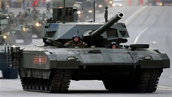   "الدفاع البريطانية": روسيا لن تنشر الدبابة الأكثر تقدمًا "تي-14" في أوكرانيا