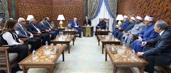  شيخ الأزهر ورئيس وزراء أرمينيا يتفقان على تنظيم معرض للمخطوطات الإسلامية 