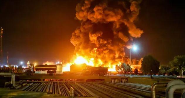 سقوط قتلى في انفجار بمصفاة للنفط فى إيران