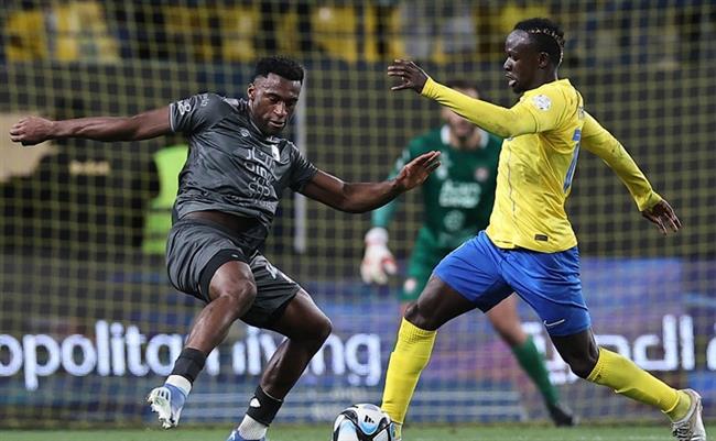 الدوري السعودي .. النصر يتلقى خسارة مفاجئة أمام الرائد 1-3