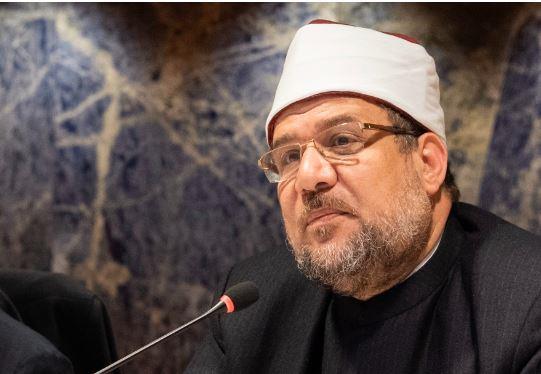 وزير الأوقاف يهنئ رئيس الجمهورية والشعب المصري بشهر رمضان المبارك