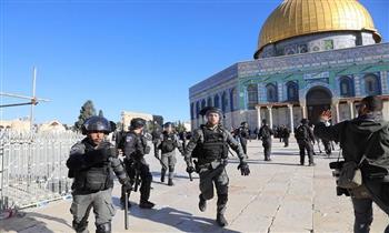   الاحتلال الإسرائيلي يعتدي على المصلين بالقدس