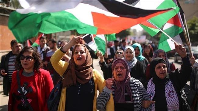 بمناسبة يوم المرأة العالمي .. مسؤولة فلسطينية تطالب بتوفير الحماية للنساء في غزة