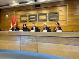  وزير السياحة والآثار يتوجه في زيارة قصيرة للعاصمة الإسبانية مدريد 