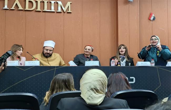 الإسكندرية تحتفل بـ اليوم العالمي للمرأة