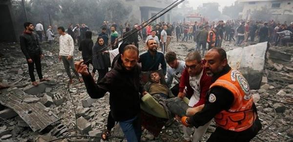 8 شهداء في قصف إسرائيلي وسط وجنوب غزة .. و"منظمة التحرير" تدعو أستراليا لاستئناف تمويل الأونروا