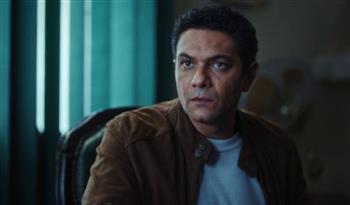   آسر ياسين يفكر في التنازل عن أبوته لعمر.. أحداث الحلقة السابعة من "بدون سابق انذار" 