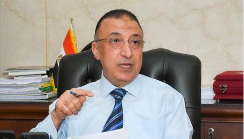 محافظ الإسكندرية يوجه بمتابعة التزام السائقين بالتعريفة المحددة لعدم استغلال المواطنين