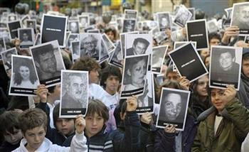   محكمة أرجنتينية تحمل إيران مسؤولية تفجير المركز اليهودي في 1994