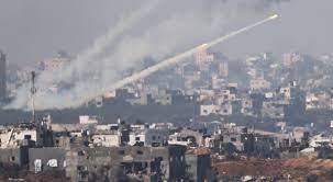   فصائل فلسطينية: قصفنا سديروت وغلاف غزة برشقة صاروخية ردا على جرائم إسرائيل