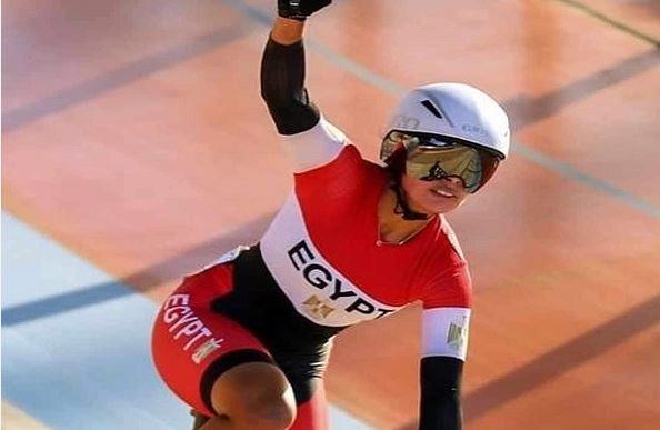 وزير الرياضة يهنئ الاتحاد المصري للدراجات بتأهل ابتسام زايد لأولمبياد باريس