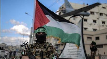 "حماس" تعتبر هجمات المستوطنين ضد الفلسطينيين "جرائم حرب موصوفة"