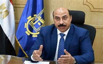 محافظ أسوان يشدد على التزام التجار بالقوانين والاشتراطات الصحية