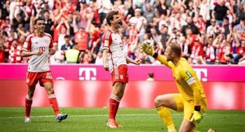   فوز بايرن ميونخ وبوروسيا دورتموند على كولن ومونشجلادباخ (2-0) و (2-1) بالدوري الألماني
