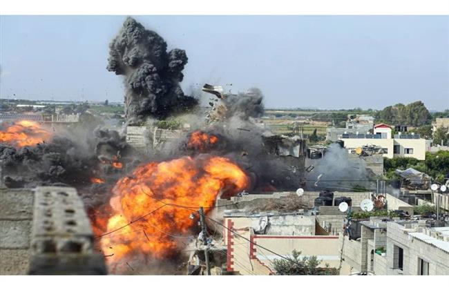 5 شهداء جراء قصف للاحتلال استهدف نازحين حاولوا العودة من الجنوب إلى شمال قطاع غزة