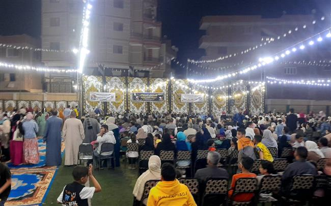 تكريم 400 من حفظة القرآن الكريم بـ قرية العمار