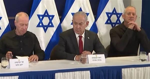 إعلام إسرائيلي: مجلس الوزراء وافق على «رد صارم» على إيران