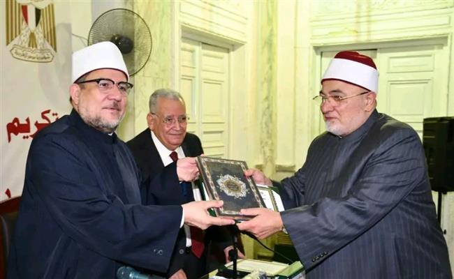 تكريم خاص للشيخ خالد الجندي من وزارة الأوقاف