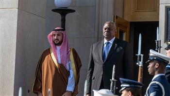   وزيرا الدفاع السعودي والأمريكي يبحثان خطورة التصعيد العسكري في المنطقة