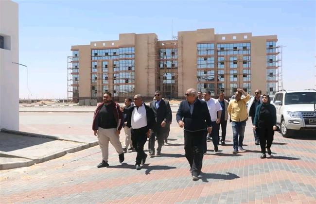 محافظ الوادي الجديد يتابع أعمال التشطيبات الجارية بمقر العاصمة الإدارية للمحافظة