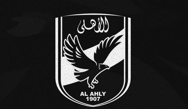 الأهلي يتقدم بخالص التعازي إلى الكابتن وليد سليمان في وفاة والده