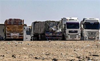 البيت الأبيض: المساعدات الإنسانية بقطاع غزة زادت بشكل كبير