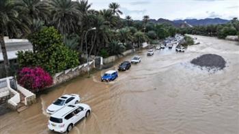   ارتفاع حصيلة ضحايا السيول في عمان إلى 17 شخصا.. وتعليق العمل بالمؤسسات