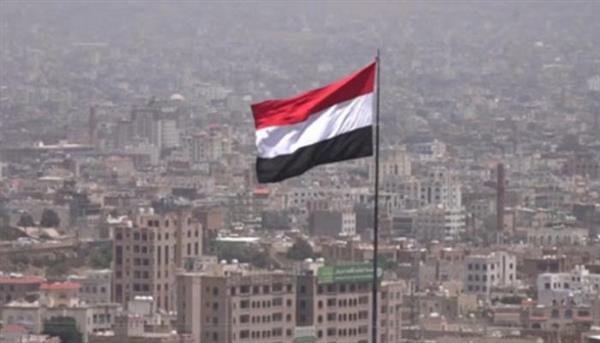 الحكومة اليمنية تجدد دعمها وترحيبها لكافة الجهود الإقليمية والدولية الرامية إلى إحلال السلام بالبلاد