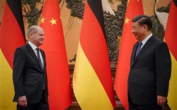   الرئيس الصيني والمستشار الألماني يبحثان عددًا من القضايا الدولية المشتركة