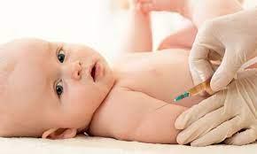    وزارة الصحة: برنامج التطعيمات يقدم خدمات مهمة للحماية من الأمراض المعدية
