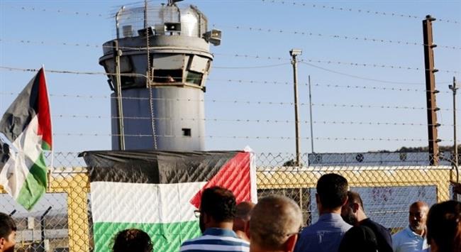 الأسير الفلسطيني: شعبنا يناضل في وجه الاحتلال الإسرائيلي من أجل حقه