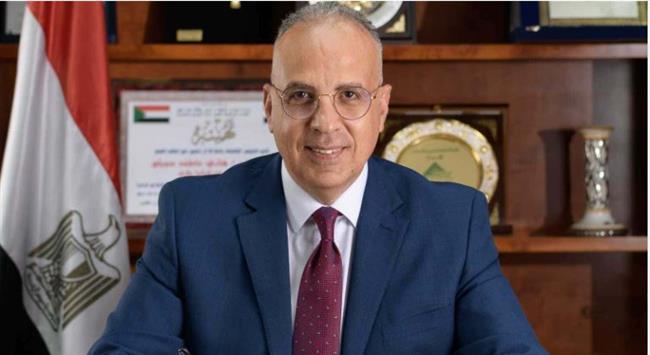 وزير الري يؤكد أهمية التحول لاستخدام التصرفات بديلا عن المناسيب في إدارة وتوزيع المياه