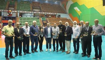   بطولة إفريقيا للكرة الطائرة.. تكريم 11 لاعبًا من قدامى الأهلي