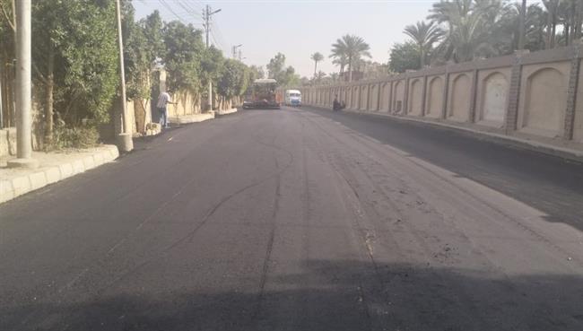 محافظ الجيزة : تطوير ورصف طريق مركز التنمية بسقارة والبر الغربي والشرقي لطريق المريوطية فيصل