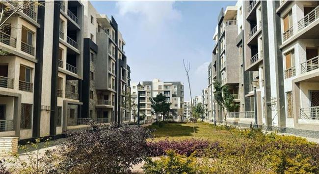بأرقام العمارات.. الإسكان تعلن مواعيد تسليم وحدات جديدة بـ"جنة القاهرة الجديدة"