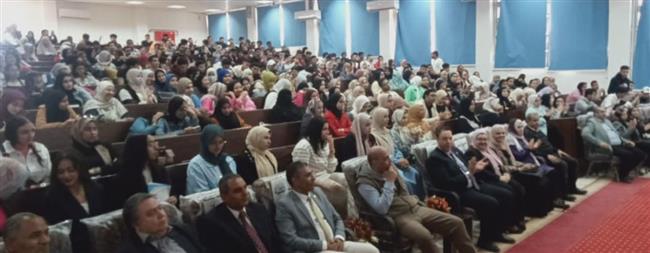 1000 طالب وطالبة يشاركون بأبحاثهم في المؤتمر الطلابي والبحثي بـ "آداب قناة السويس"