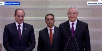 نائب يهتف أمام الرئيس السيسي : "بنحبك يا ريس وربنا يعينك"