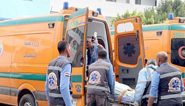 إصابة عامل بارتجاج شديد في المخ سقطت عليه لافتة في ميدان الدقي