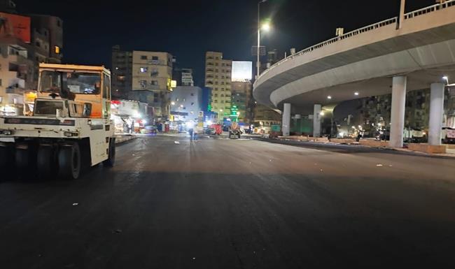 محافظ الغربية يتابع أعمال رصف وتطوير شارع البحر بـ المحلة الكبرى