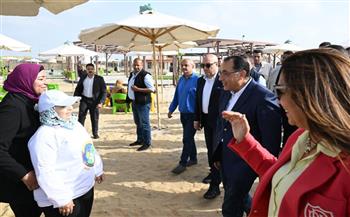   رئيس الوزراء يتفقد نادي وشاطئ "قادرون" لذوي الهمم بمدينة دمياط الجديدة