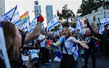   آلاف الإسرائيليين يحتجون على الحكومة ويطالبون بانتخابات جديدة
