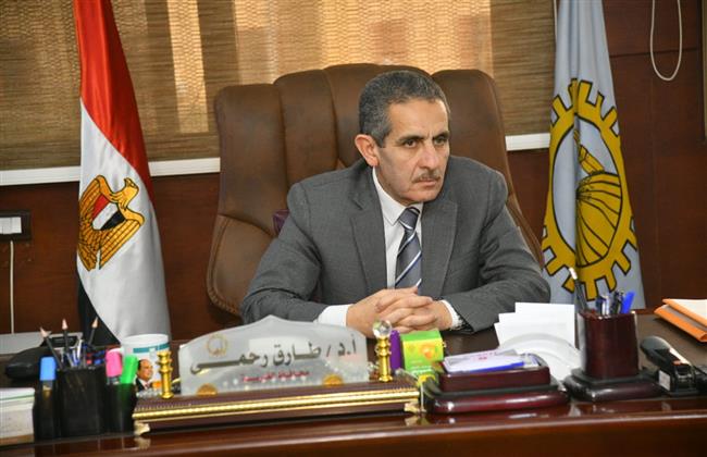 محافظ الغربية يتابع أعمال الرصف والتطوير بـ طريق السنطة البلد