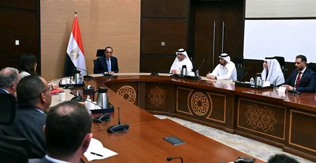 "مدبولي" يبحث مع مسئولين إماراتيين خطط التوسع المستقبلية في النفط والغاز