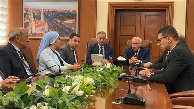 رئيس جهاز حماية المستهلك يلتقي محافظ بورسعيد لمناقشة بعض الملفات