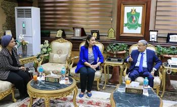   محافظ المنيا يلتقي رئيس اللجنة الوطنية لمكافحة الهجرة غير الشرعية
