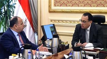   مدبولي يستعرض مع وزير المالية مقترح وثيقة السياسة الضريبية لمصر 2024 – 2030