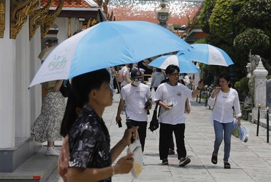 تايلاند تدعو سكانها مجددا لعدم مغادرة منازلهم بسبب ارتفاع درجات الحرارة