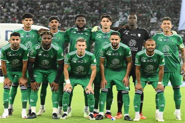الدوري السعودي .. التشكيل المتوقع للأهلي أمام الرياض