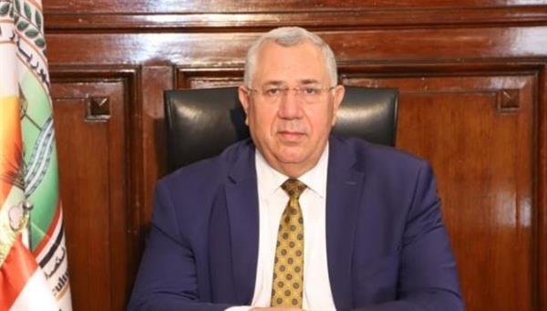 وزير الزراعة: الرئيس السيسي تبنى رؤية متكاملة لتنمية شبه جزيرة سيناء